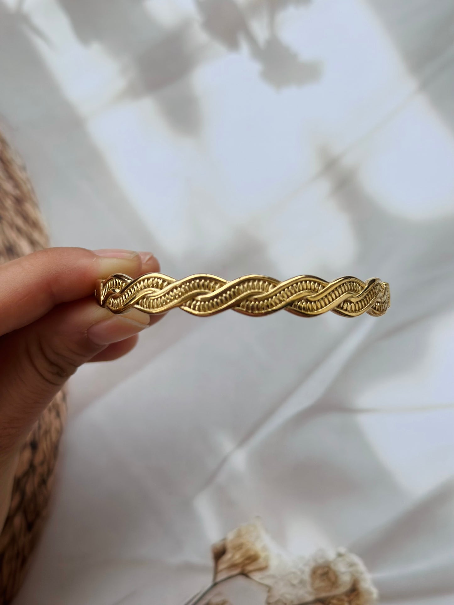 Connection - Anti tarnish bracelets