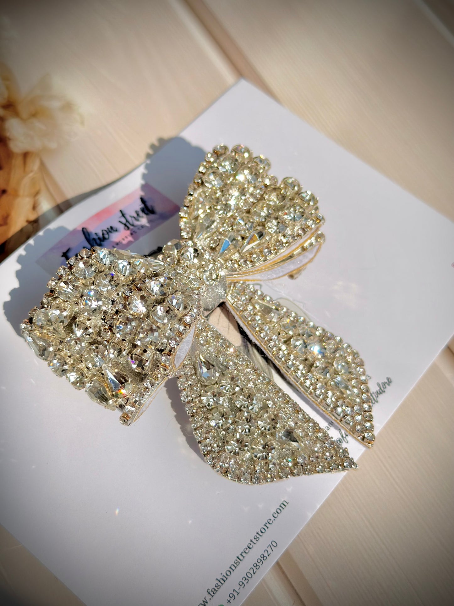 Argentia - Bejewelled Bow