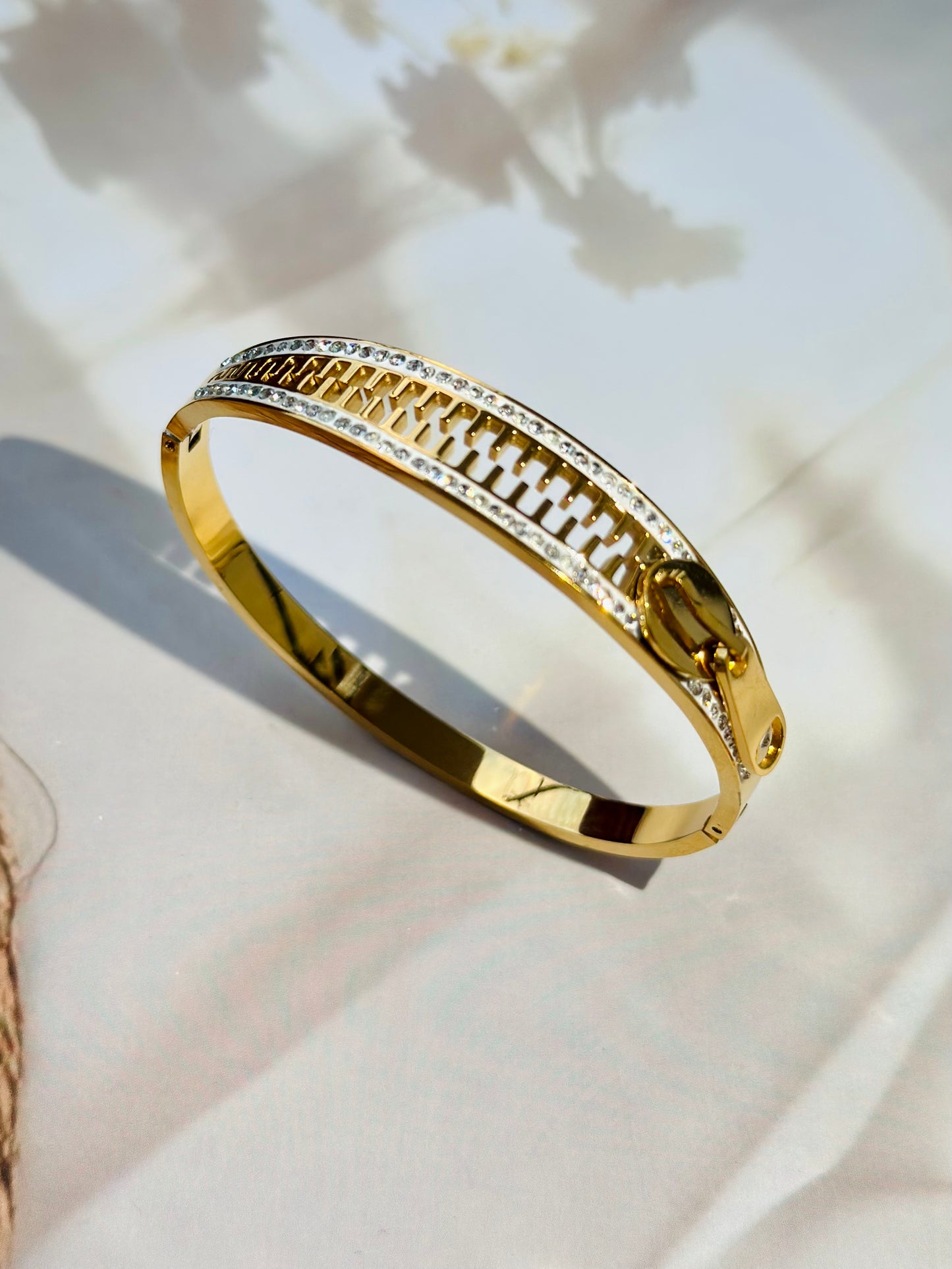Zip it - Anti tarnish bracelets