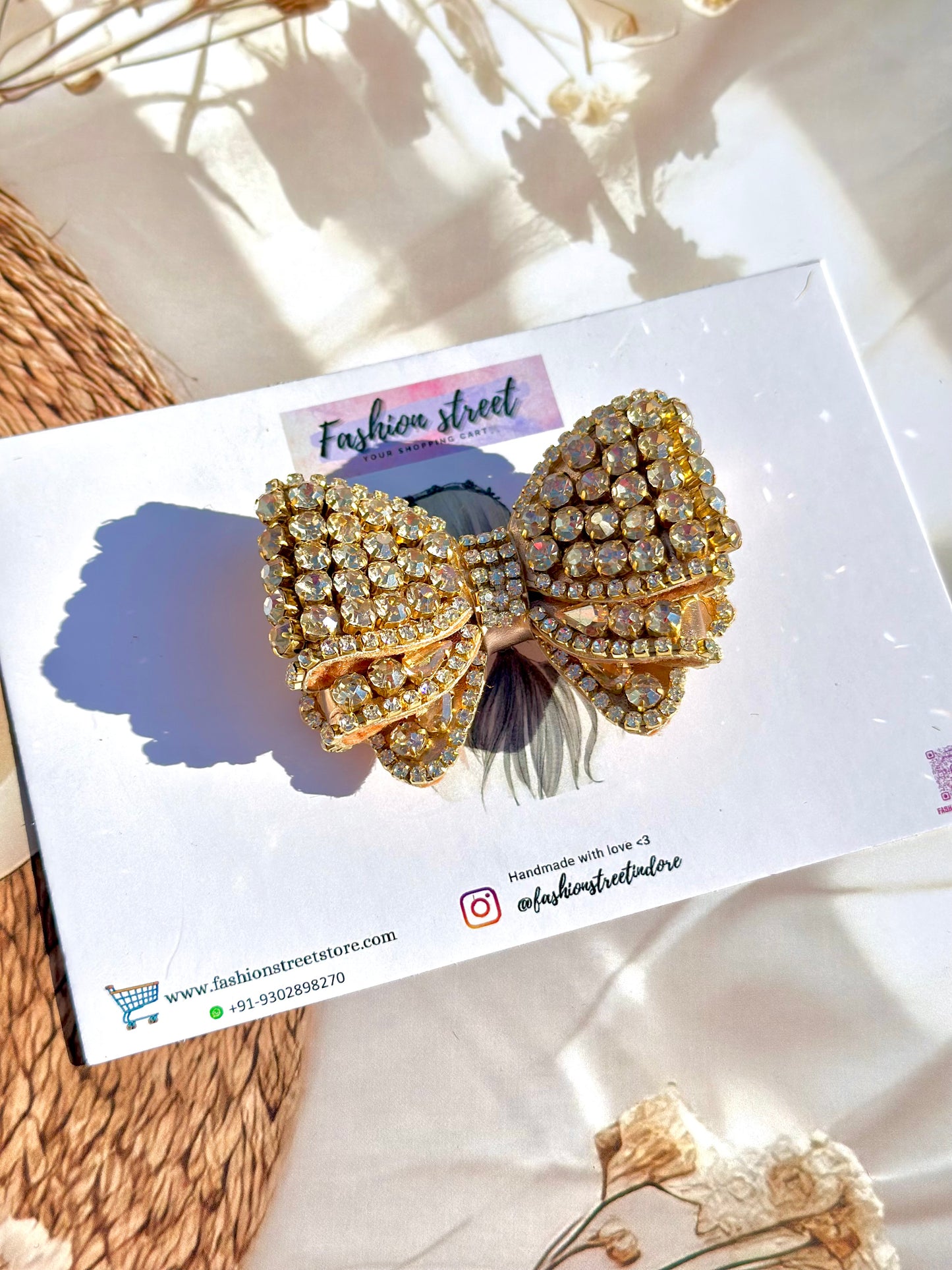 Golden bloom - Bejewelled Bow