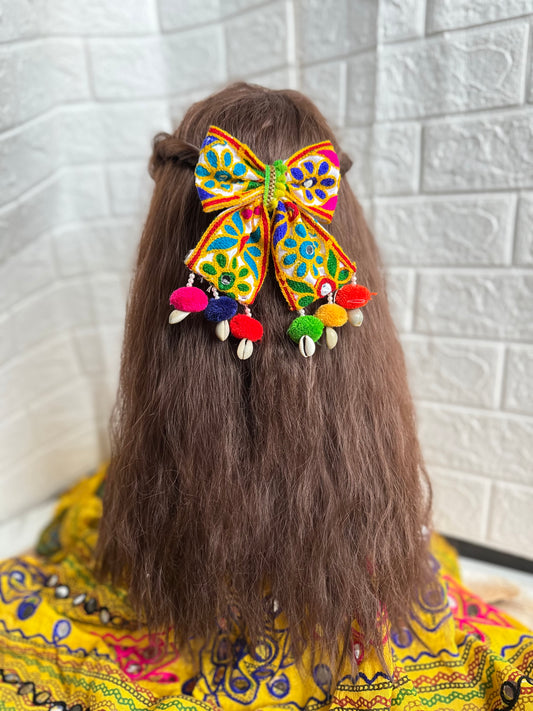 Desiras - the festive bow