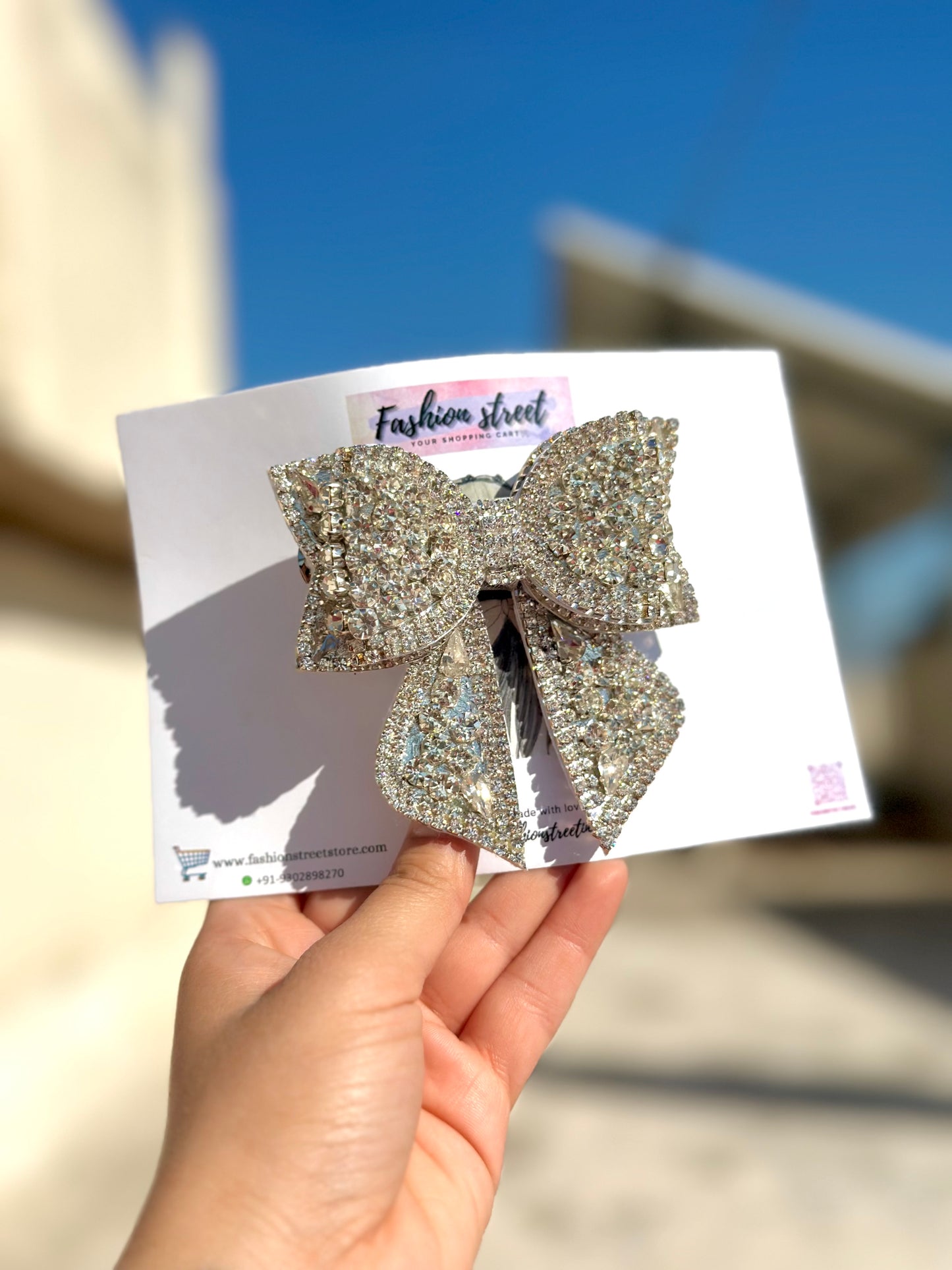 Silvaris - Bejewelled Bow