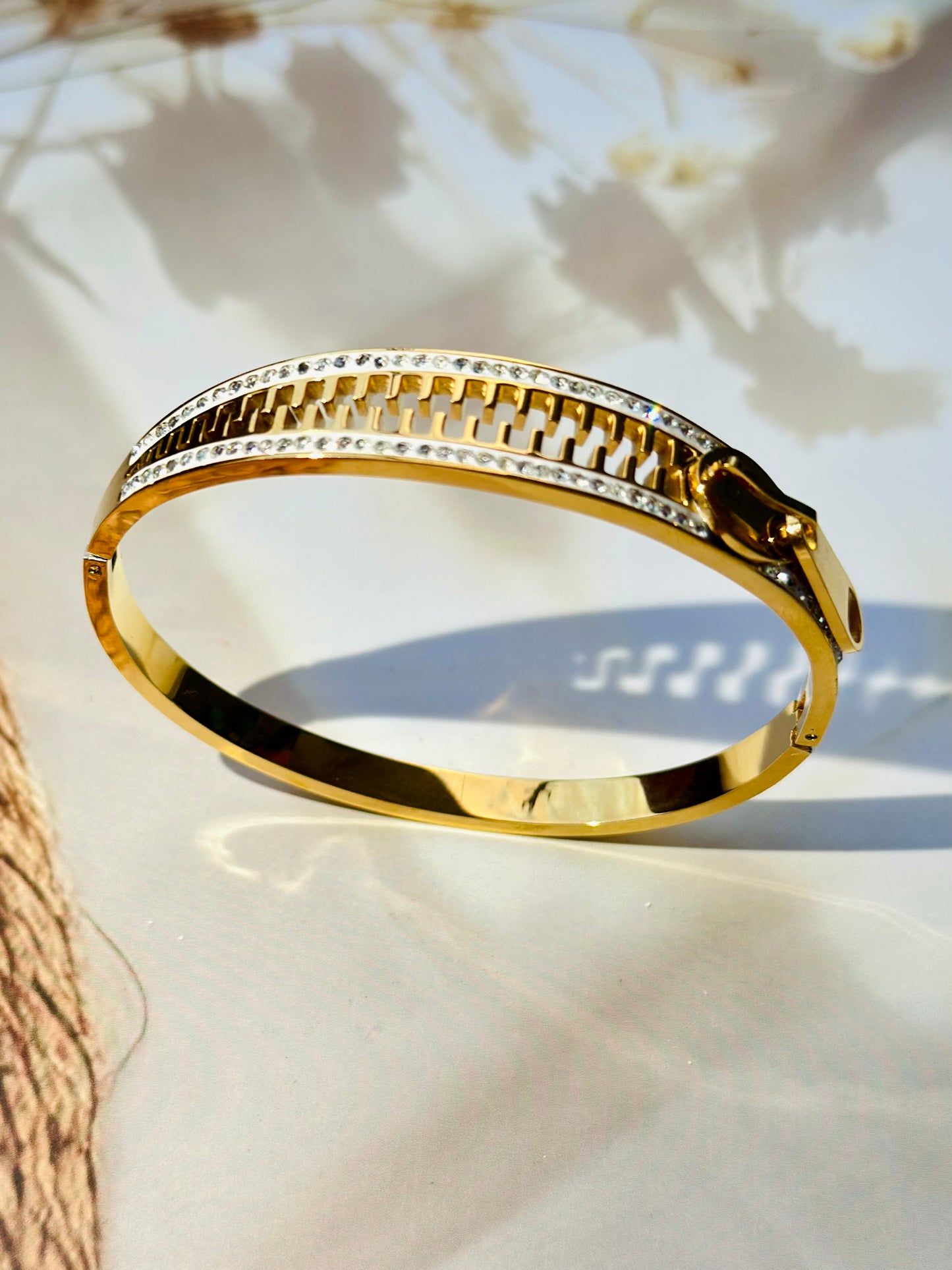 Zip it - Anti tarnish bracelets