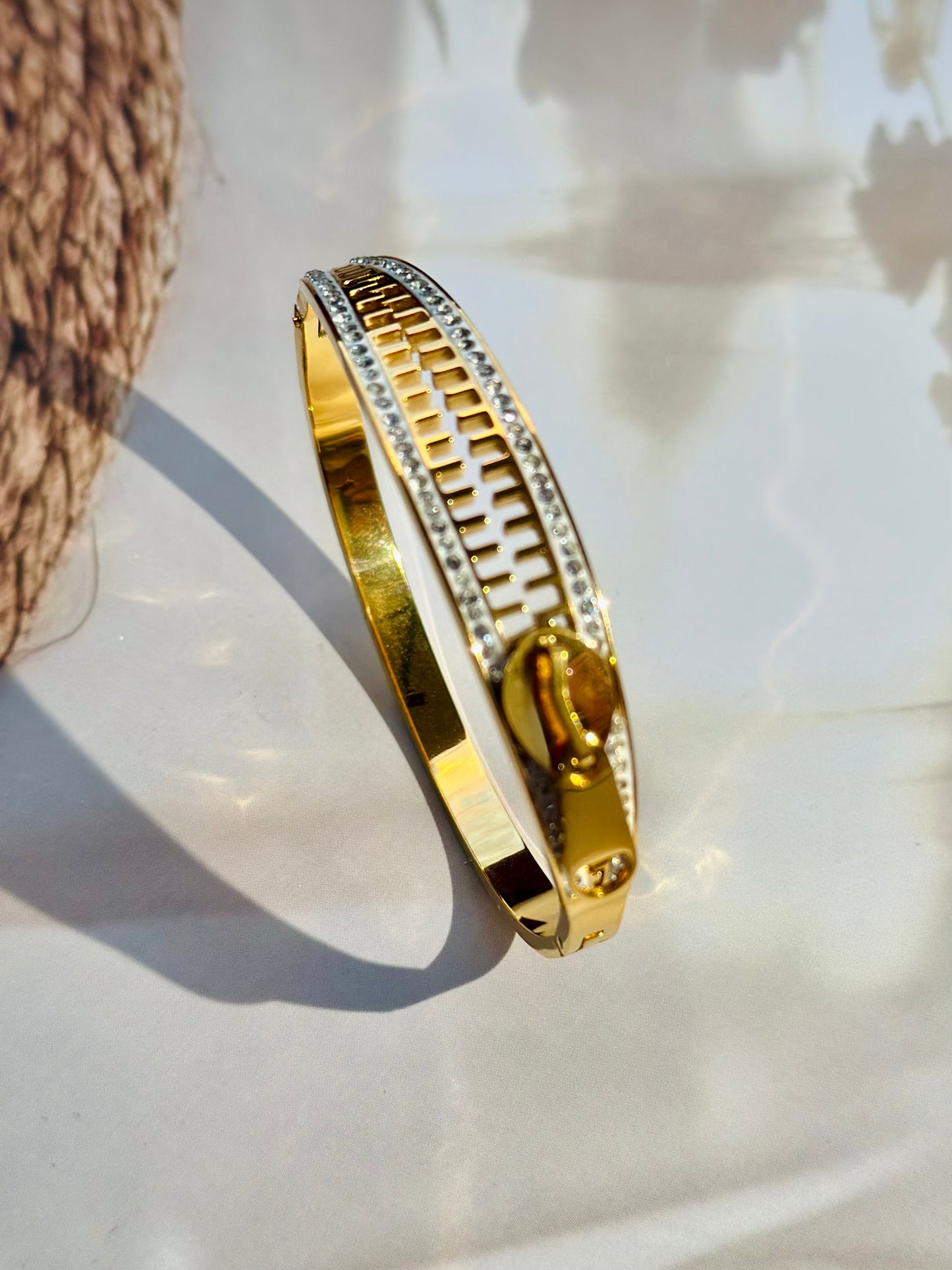 Zip it - Anti tarnish bracelets