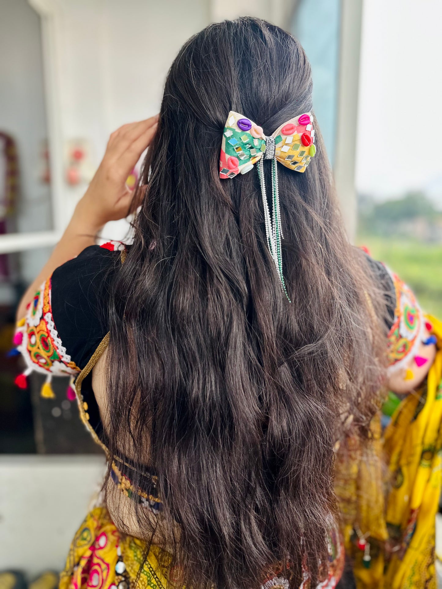 Jhalak - the festive bow