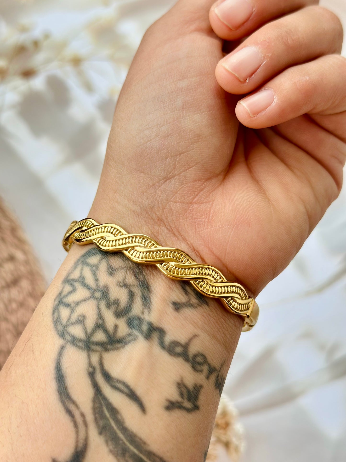 Connection - Anti tarnish bracelets