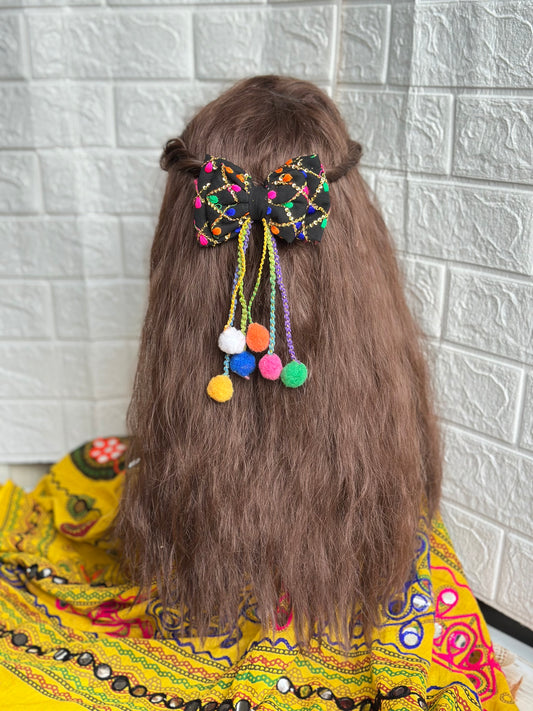 JhilmilaRaas - the festive bow