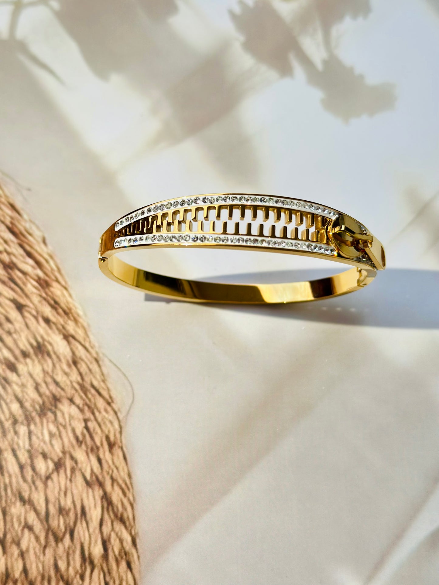 Zip it - Anti tarnish bracelets