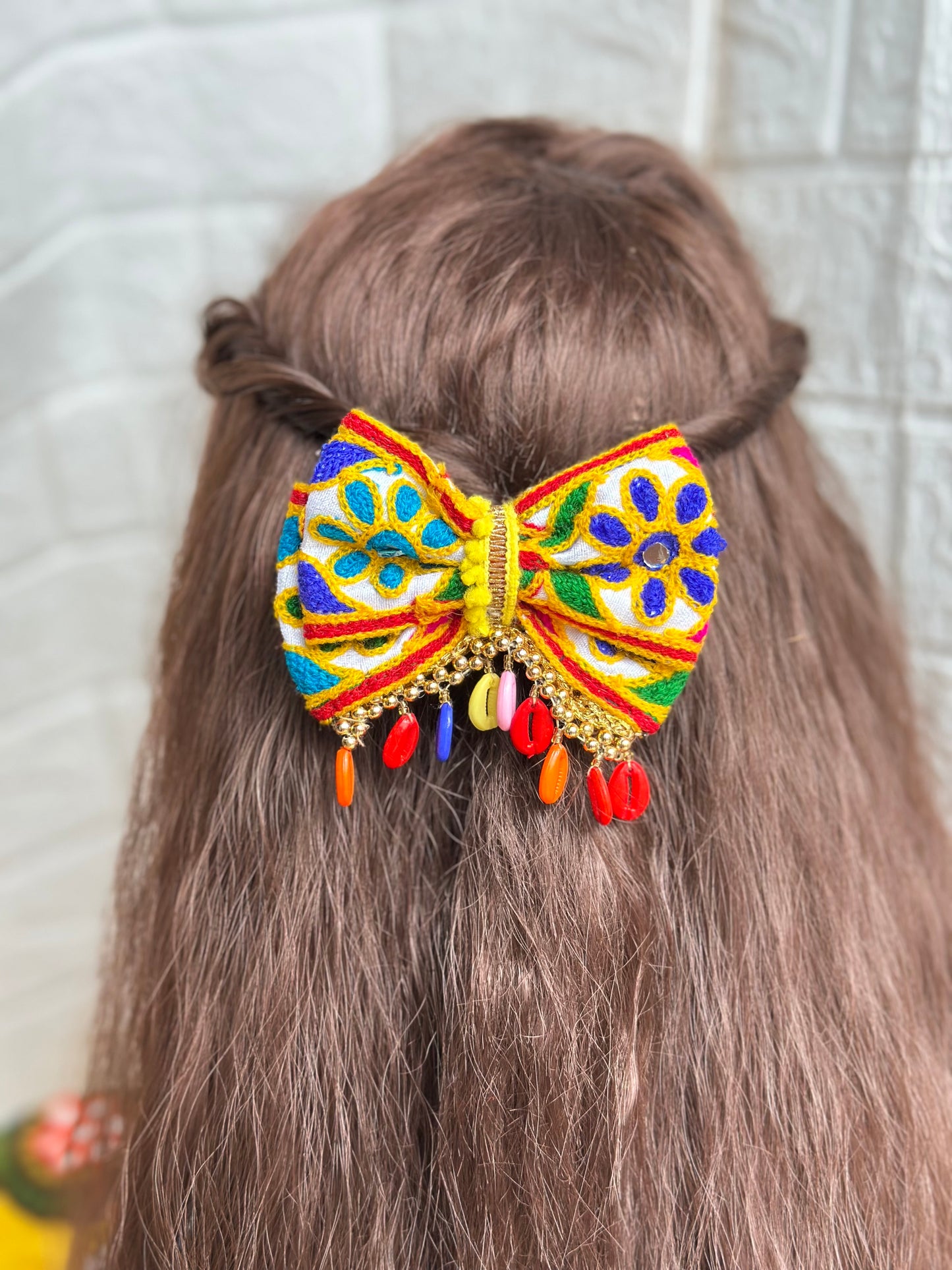 Mehfil - the festive bow