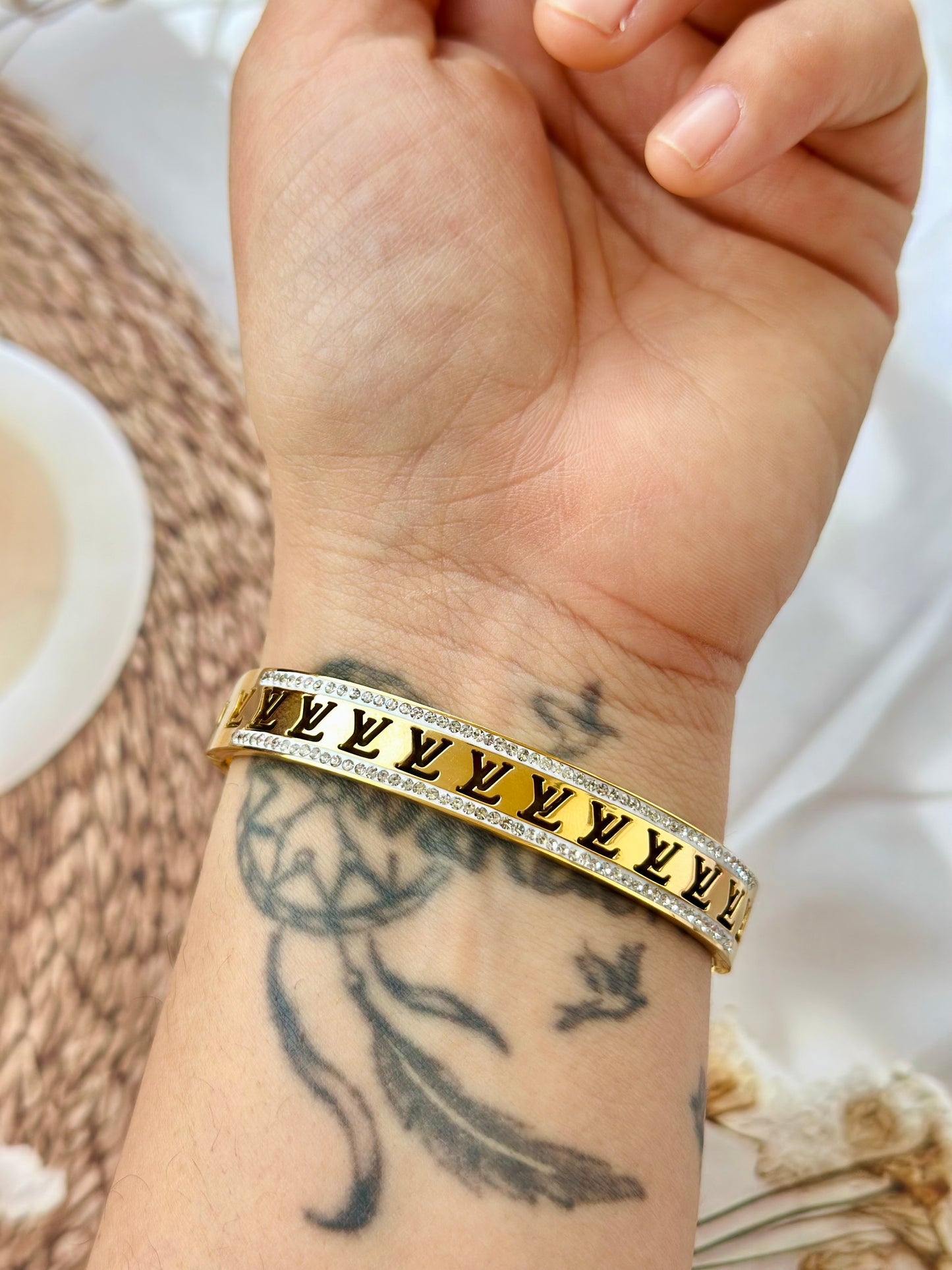 Chic LV - Anti tarnish bracelets