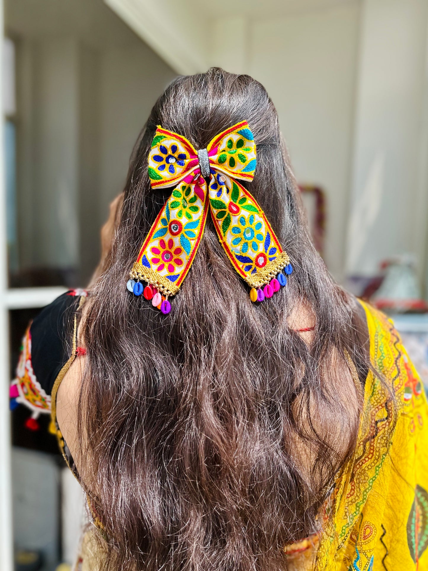 Jhilmil - the festive bow