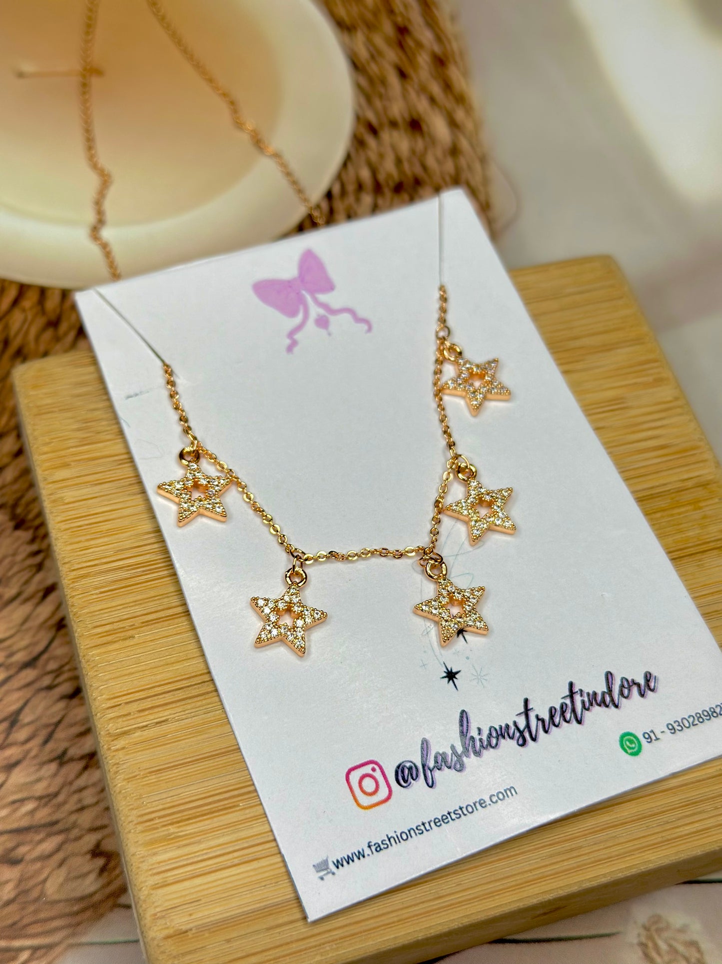 Star choker Necklace