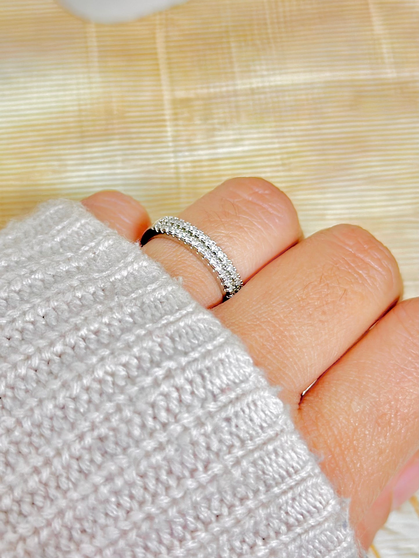 Lustre Band Ring
