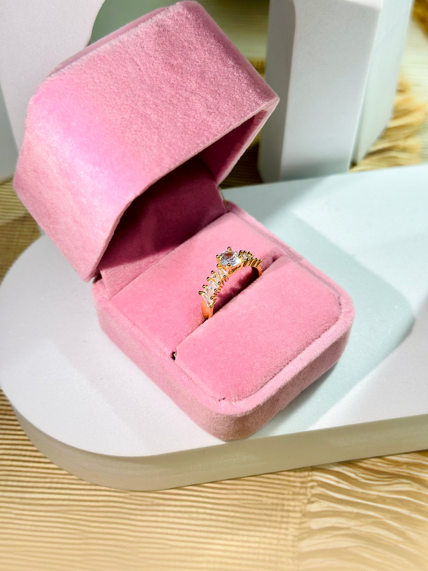Mythara Ring