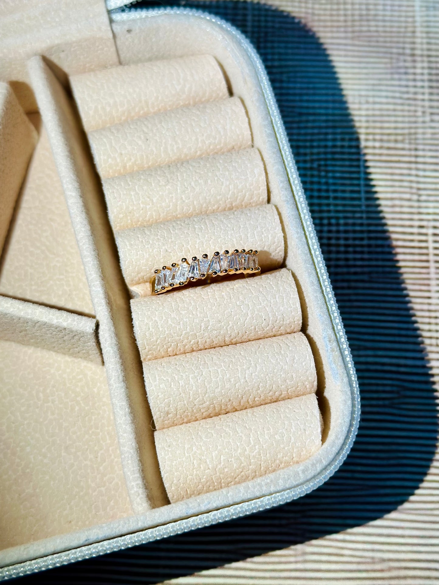 Lust Band Ring