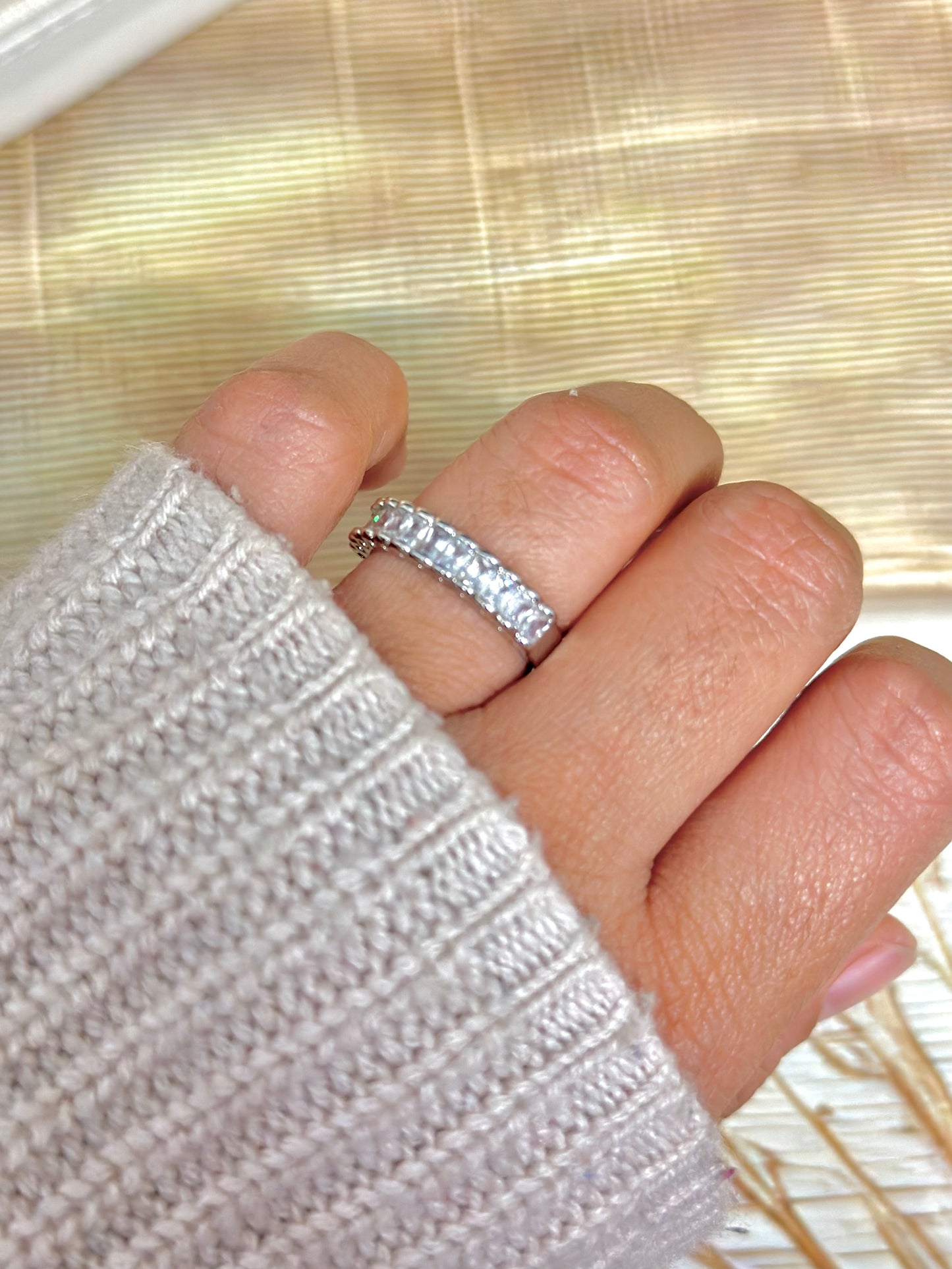 Lust Band Ring