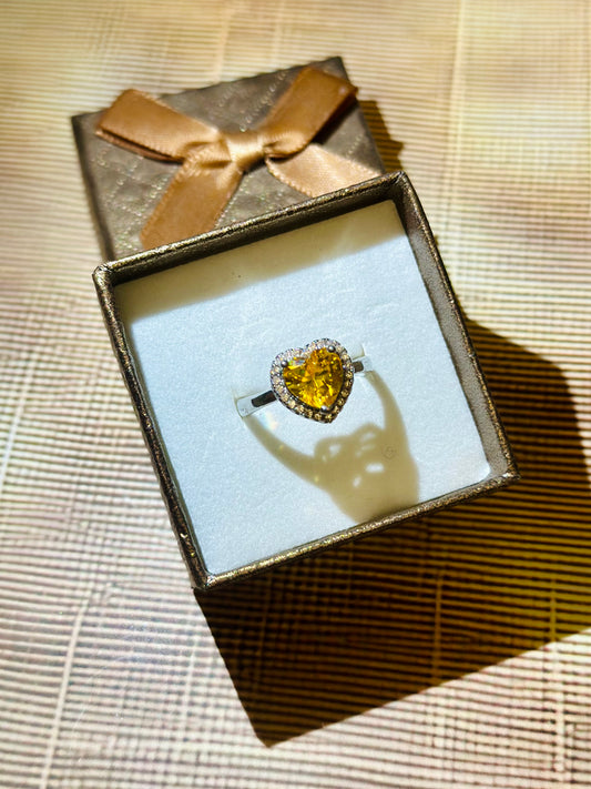 Honey bliss - heart ring