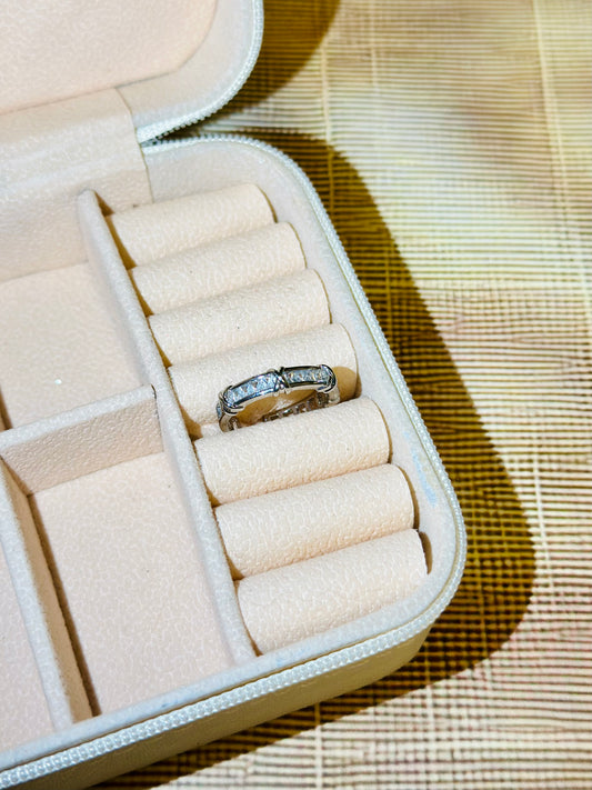 Twisted Band Ring