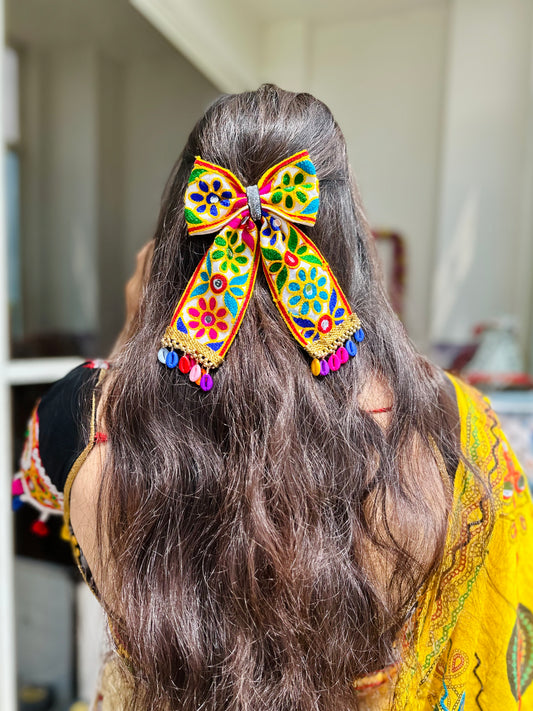 Jhilmil - the festive bow